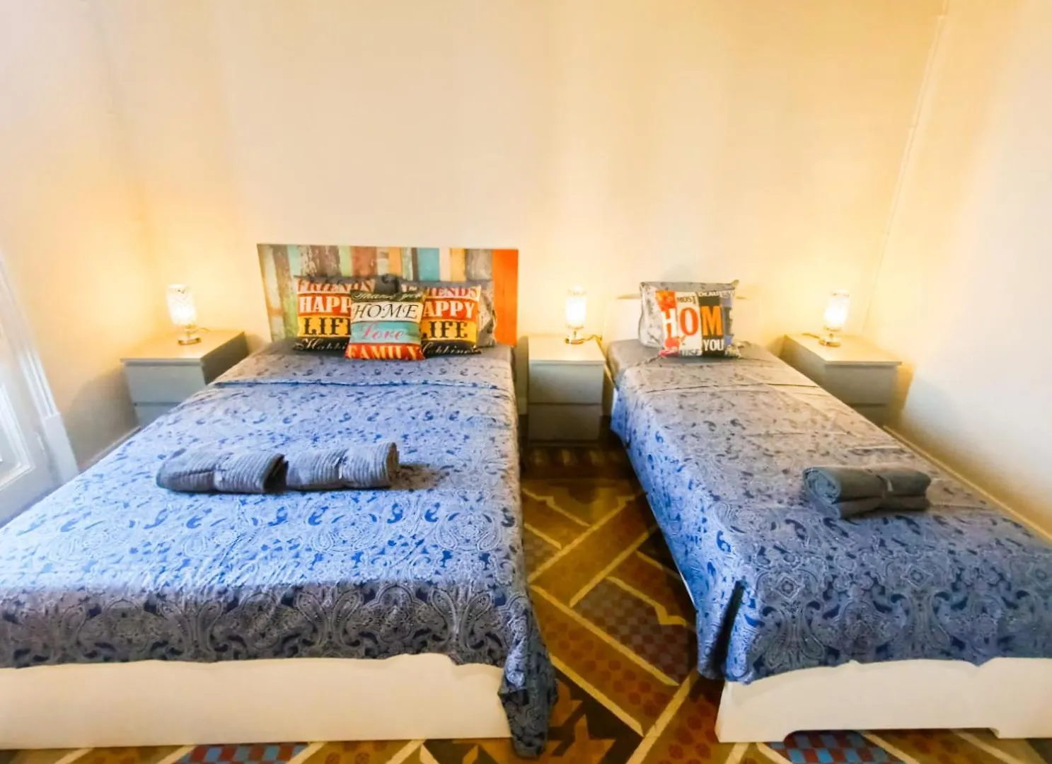 Private Rooms By Plaza Catalunya Barcelona 0*,