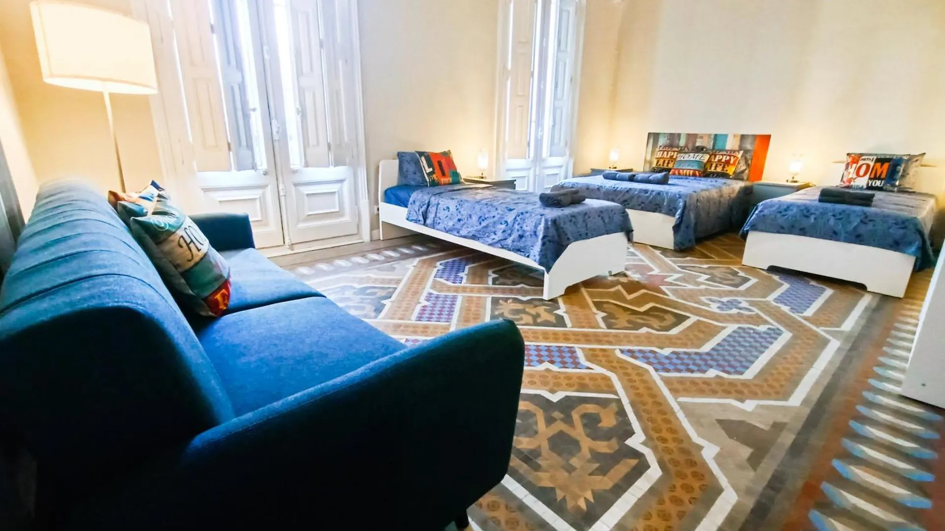 Hostel Private Rooms By Plaza Catalunya Barcelona Spain