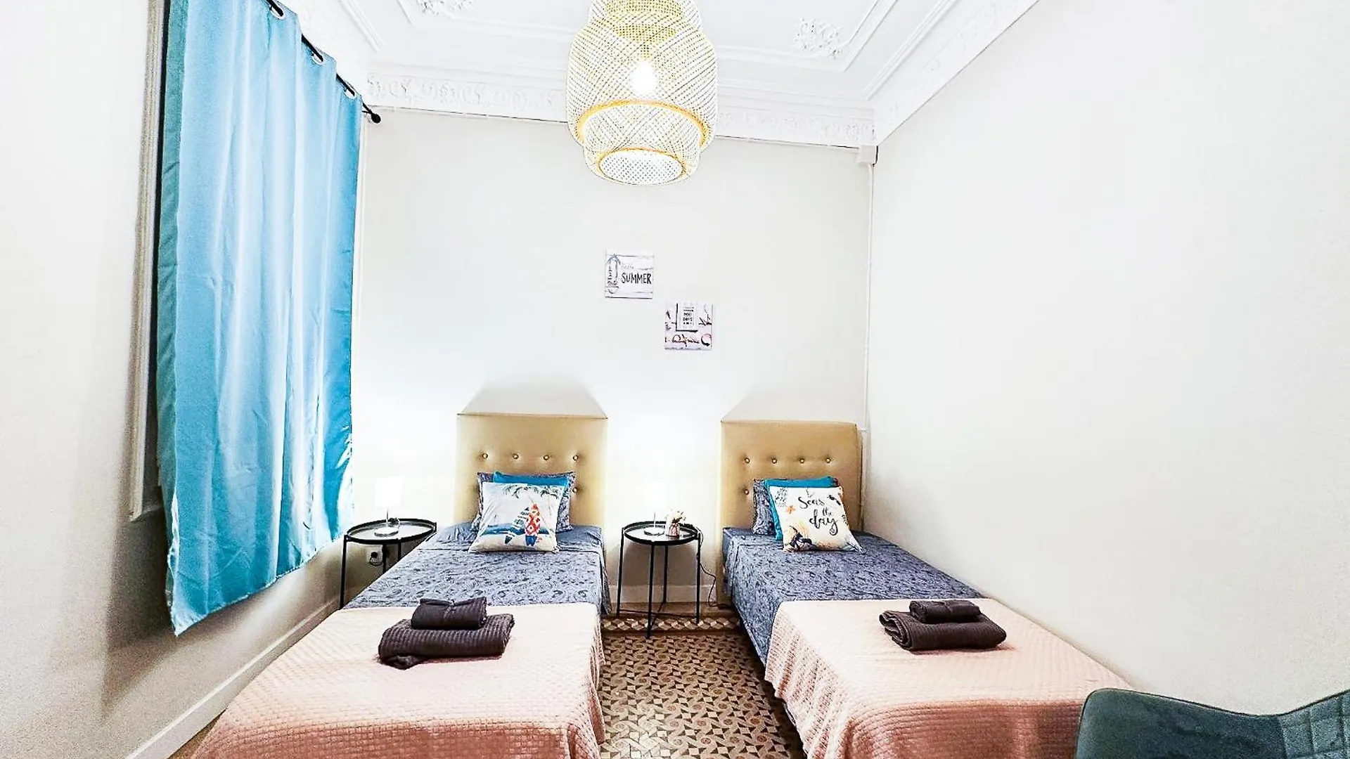 Hostel Private Rooms By Plaza Catalunya Barcelona