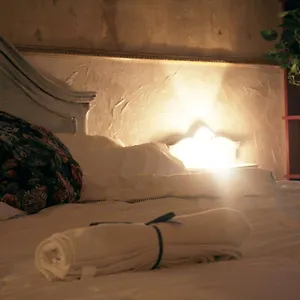 Bed & Art Hostel