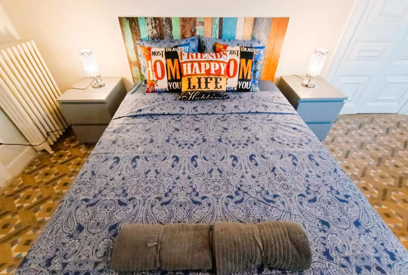 Hostel Private Rooms By Plaza Catalunya Barcelona Spain